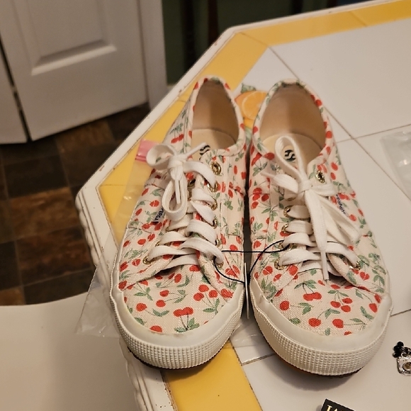 Superga Floral Cherry Sneakers - Picture 2 of 4